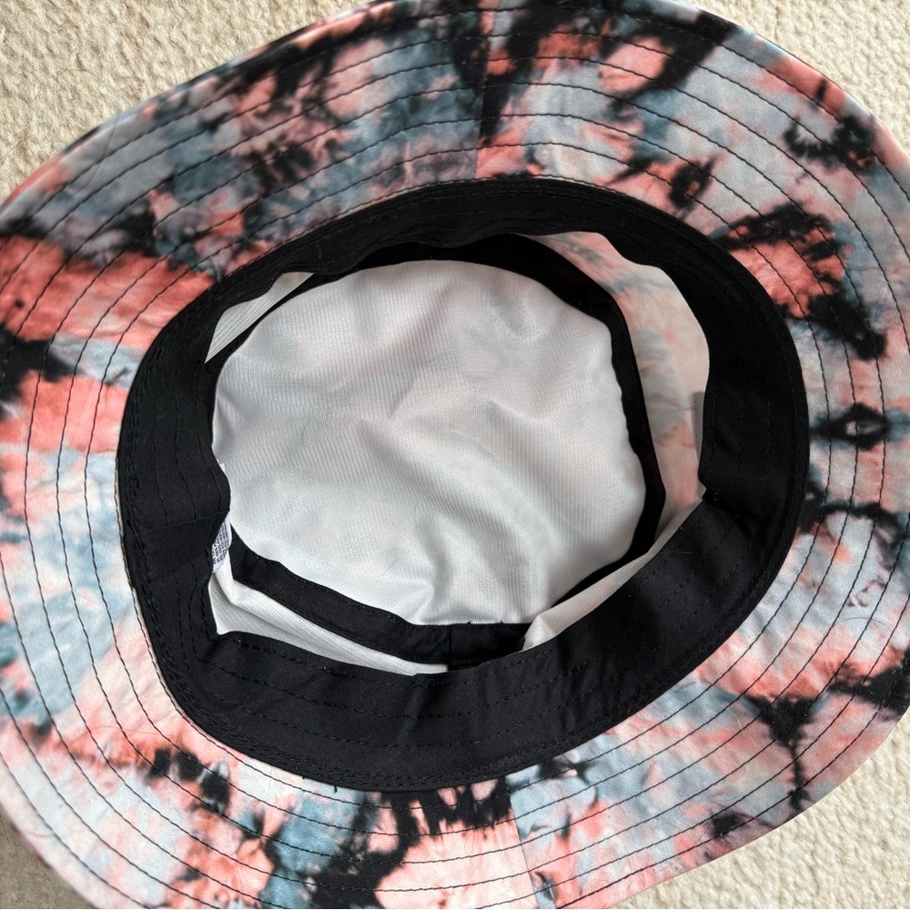Vans Tie-Dye Bucket Hat - Picture 3 of 3